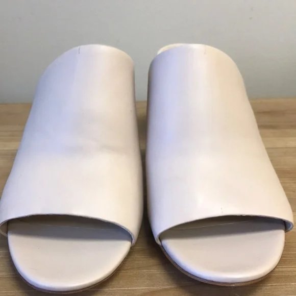 VIA SPIGA Women's WYNOLA Peep Toe Slide Mule Sandals - Picture 4 of 9